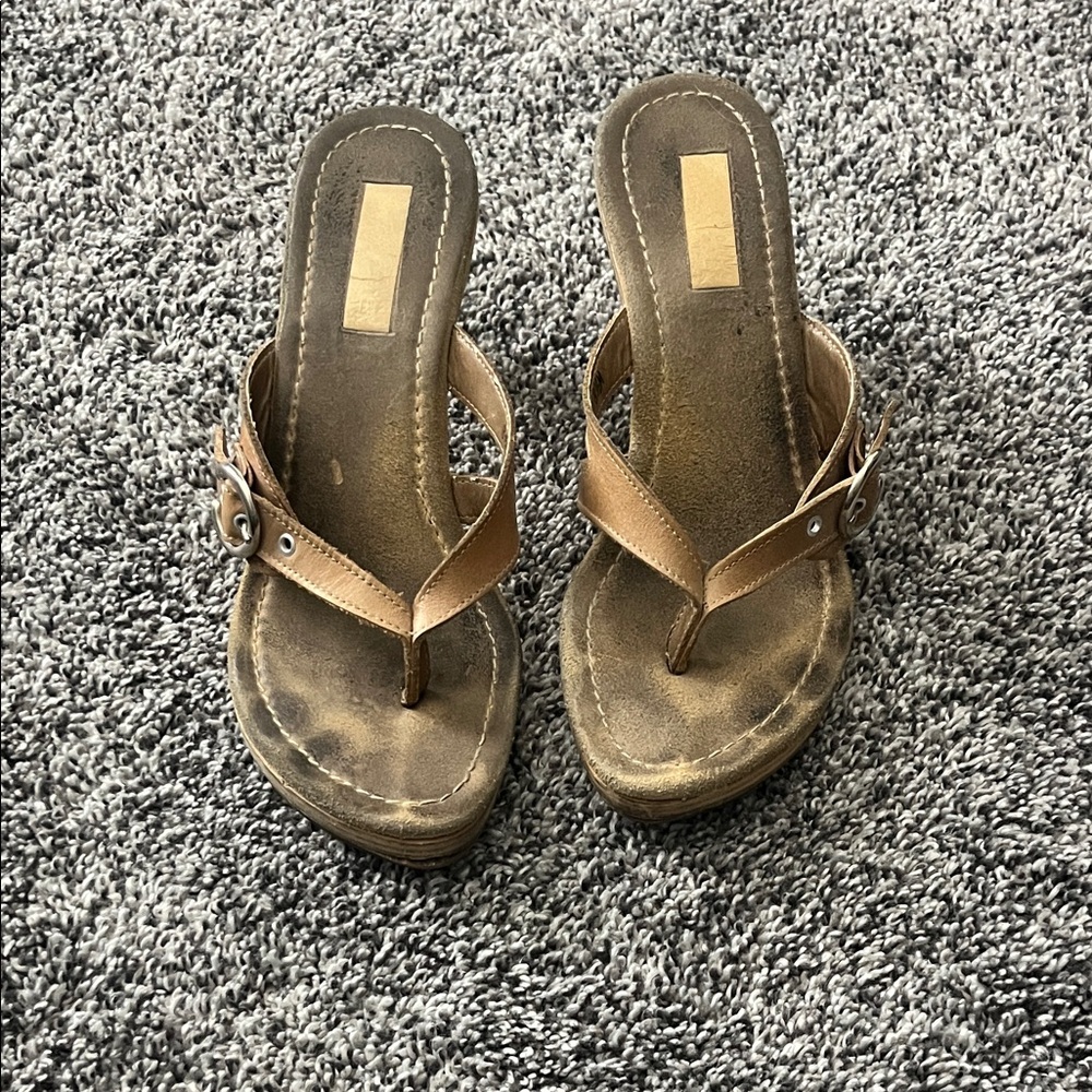 Stylish Tan Women's Sandals
